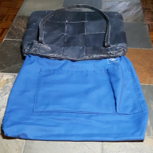 Navy blue leather tote bag - Picture 4 of 5